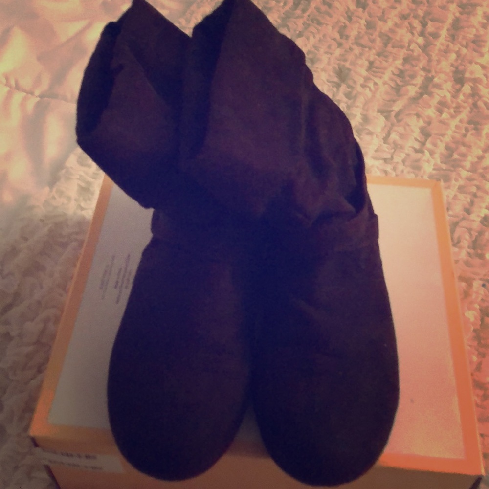 Brown boots